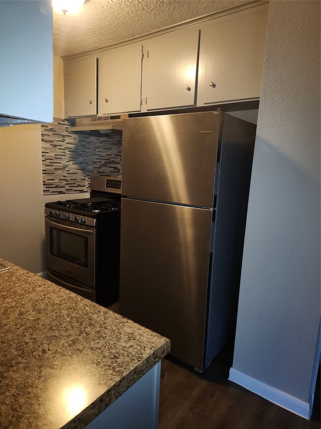 4503 Werner St unit 14, Houston, TX 77022 - photo 5