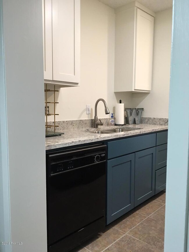 3 Clematis New Kitchen