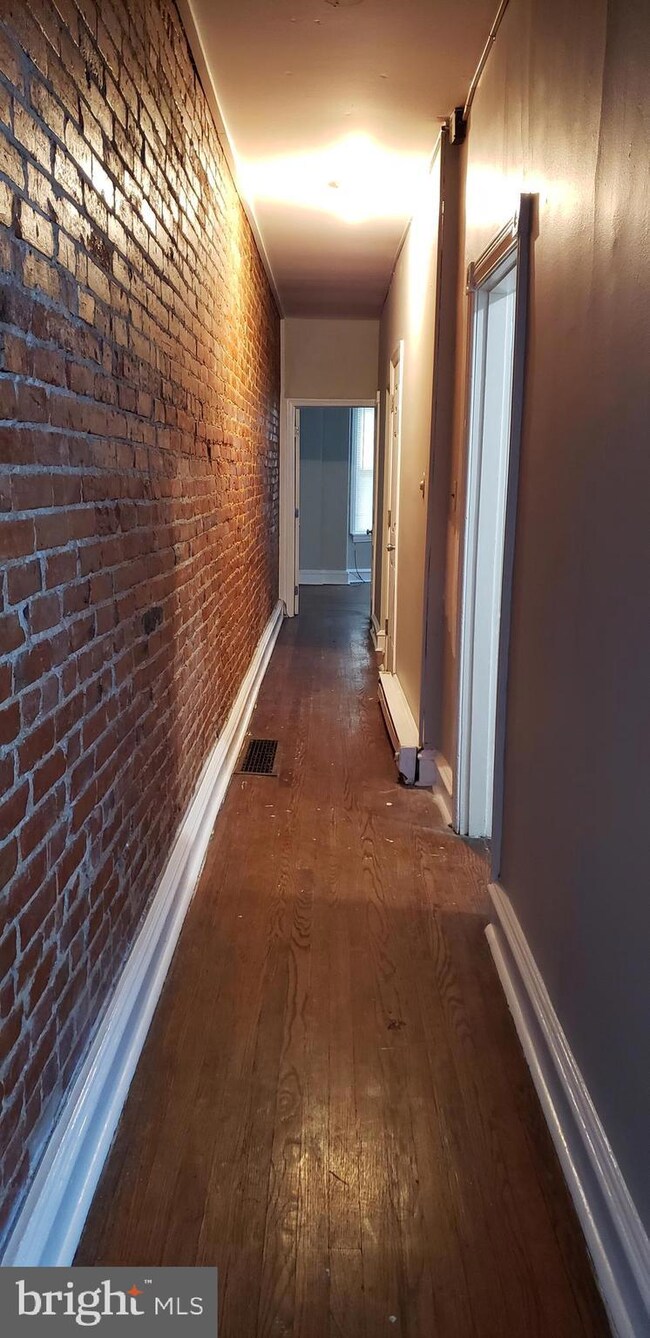 2118 N Washington St unit 2, Wilmington, DE 19802 - photo 3