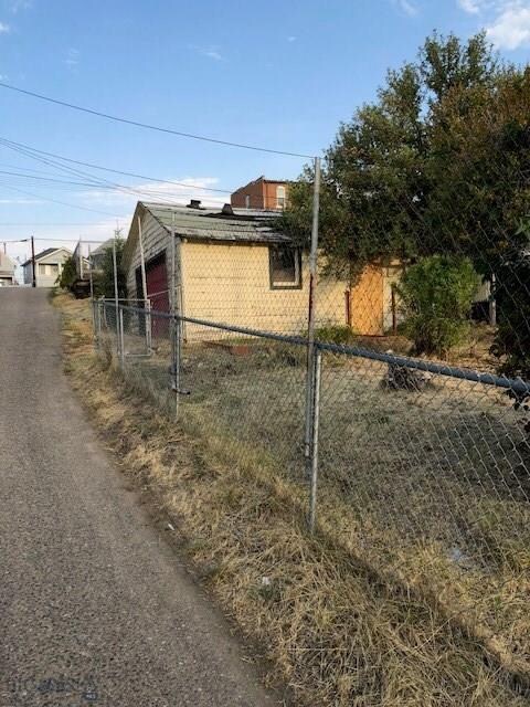 713 N Alaska St, Butte, MT 59701 - photo 2