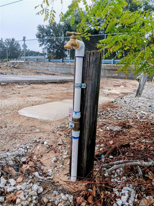 11340 Goldfinch Way, Leesburg, FL 34788 - photo 4