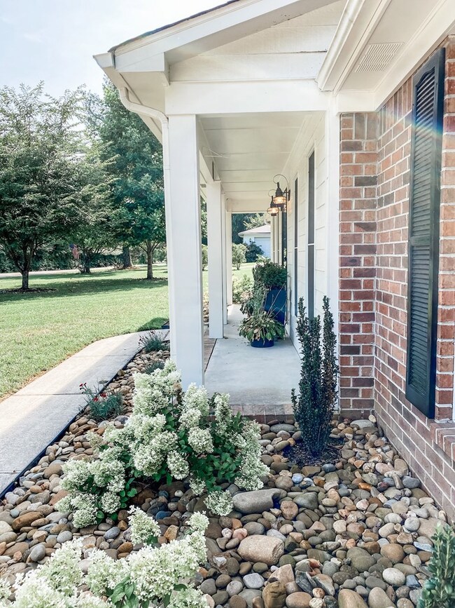 3275 Plantation Dr, Cookeville, TN 38506 - photo 4