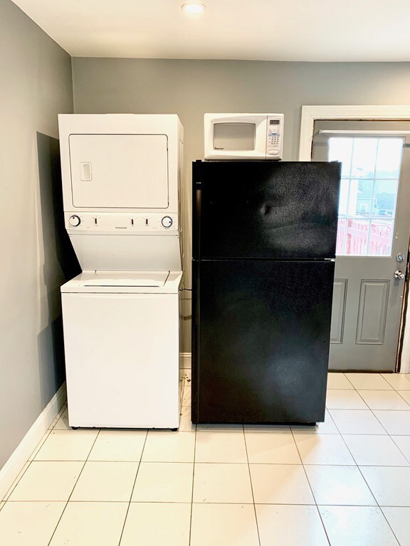 81 Centre St unit 2, Quincy, MA 02169 - photo 5