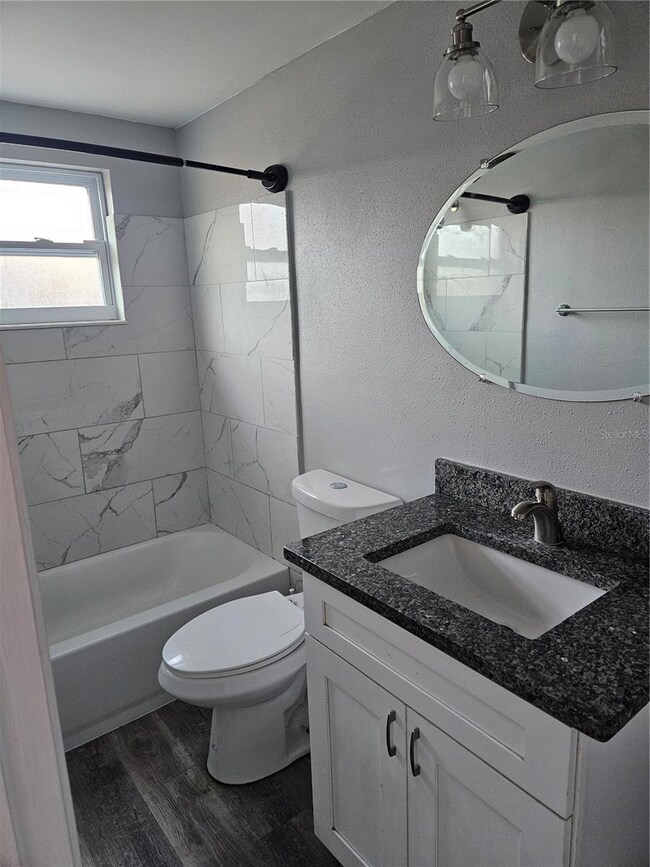 9413 Grandfield Rd unit A, Thonotosassa, FL 33592 - photo 7