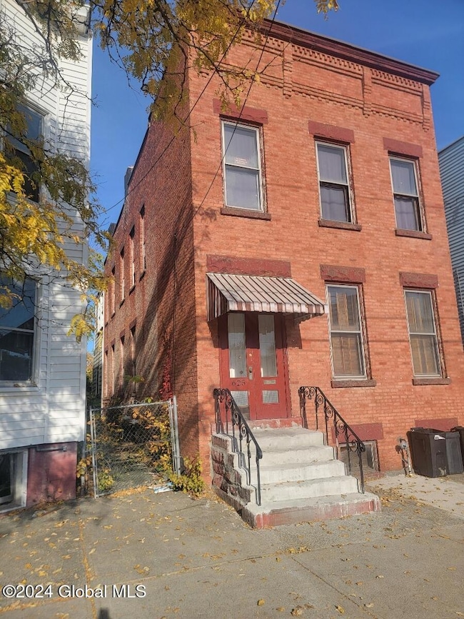 625 Clinton Ave, Albany, NY 12206 - photo 2