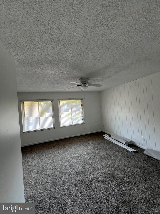 3000 Manchester Rd unit 2, Manchester, MD 21102 - photo 3