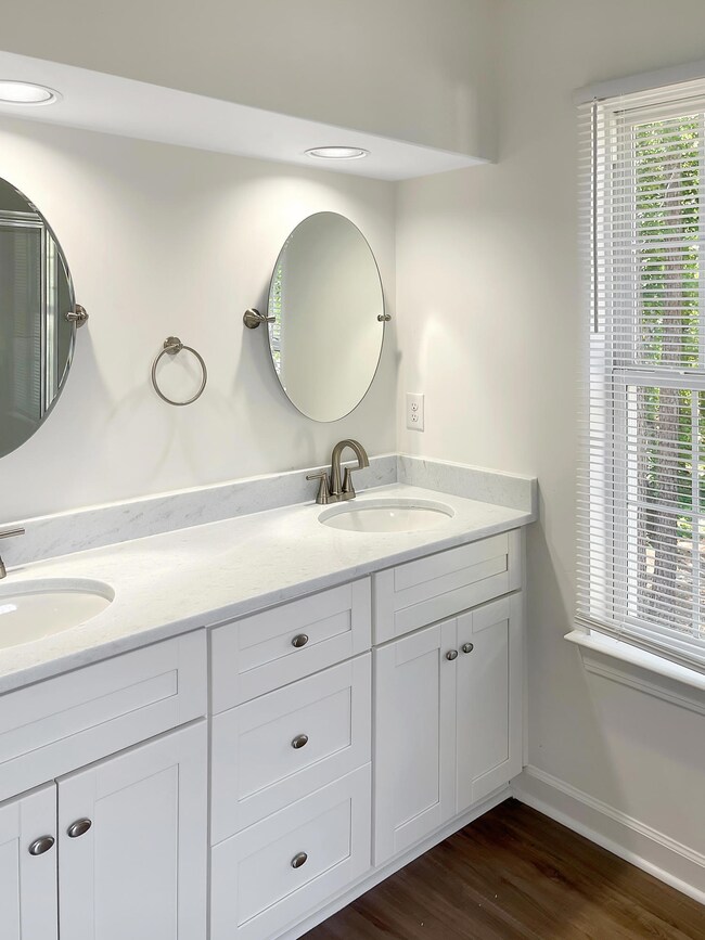 master bath up double vanity