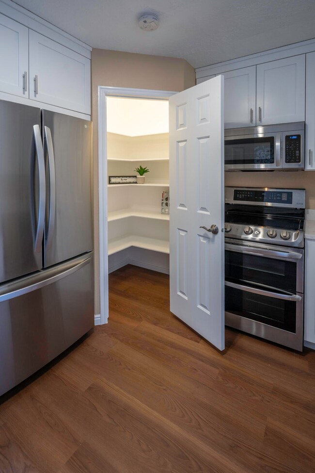 Kitchen Pantry