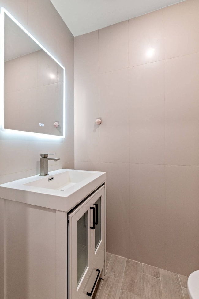 18-41 215th St unit TH15, Bayside, NY 11360 - photo 6