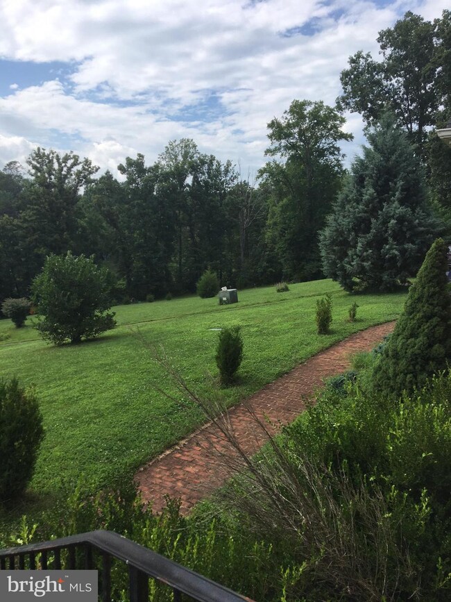 9356 Harts Mill Rd, Warrenton, VA 20186 - photo 3