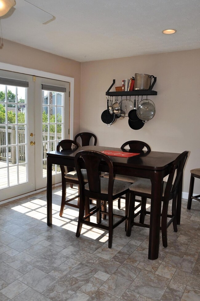 dining 1