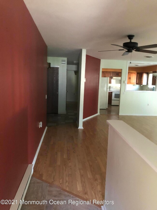 20A Spring St unit B, Whiting, NJ 08759 - photo 6