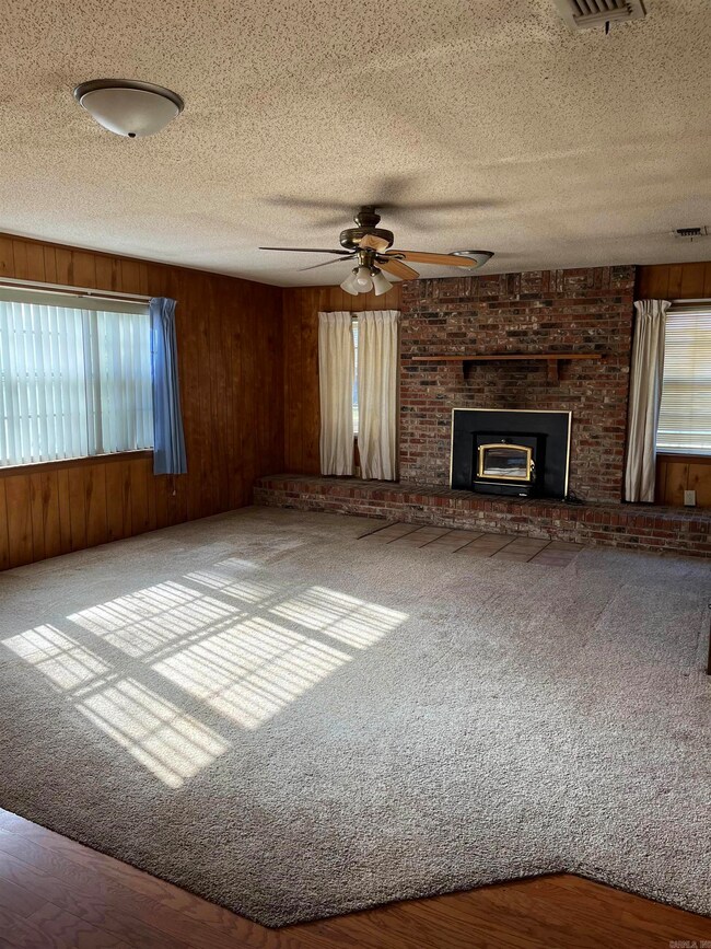 711 Bill Clinton Dr, Hope, AR 71801 - photo 6