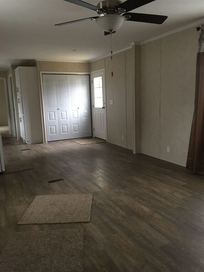 14 Old Cart Rd, Raymond, NH 03077 - photo 4