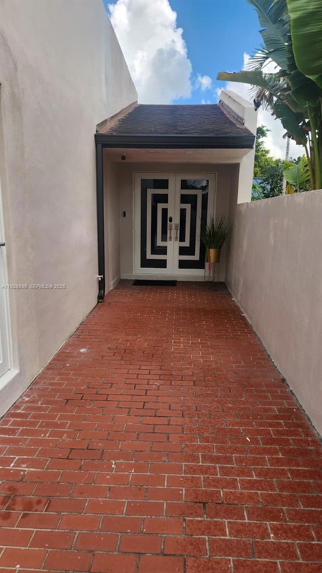 11521 SW 80th Terrace, Miami, FL 33173 - photo 2