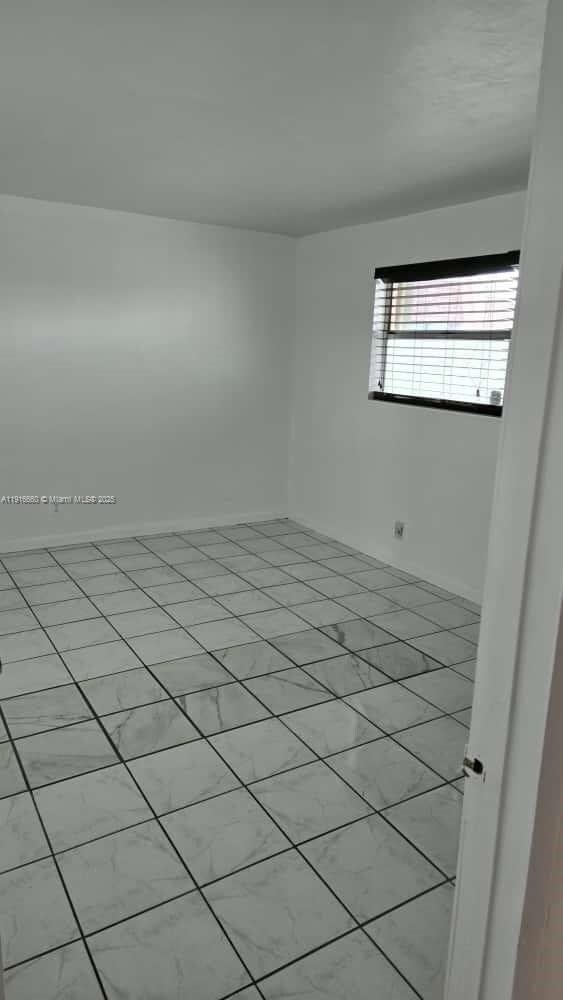 Ramblewood Condominium unit PH11, Miami, FL 33183 - photo 7