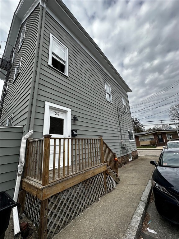 24 Pond Ave unit 2, Newport, RI 02840 - photo 2