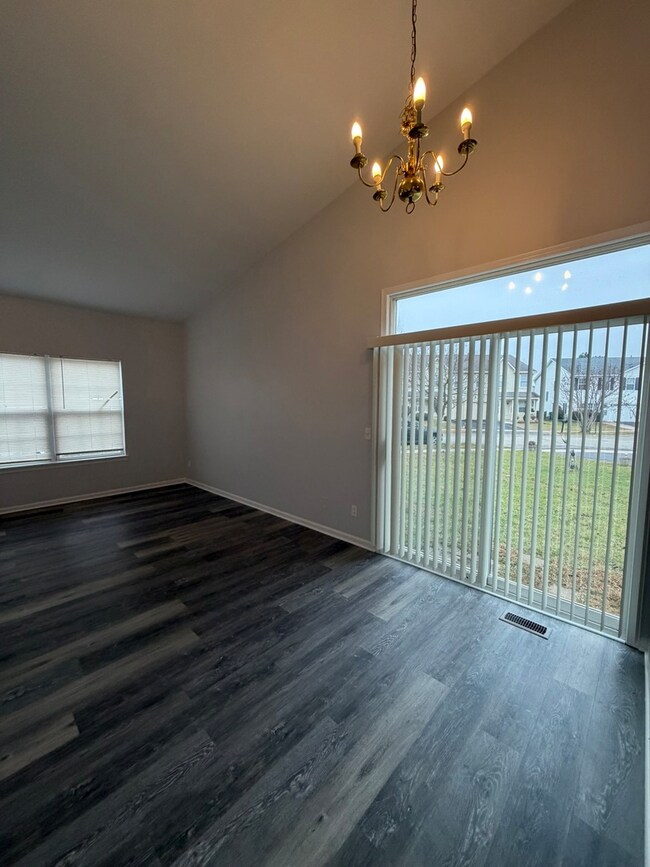 14121 Faulkner Ct, Plainfield, IL 60544 - photo 7