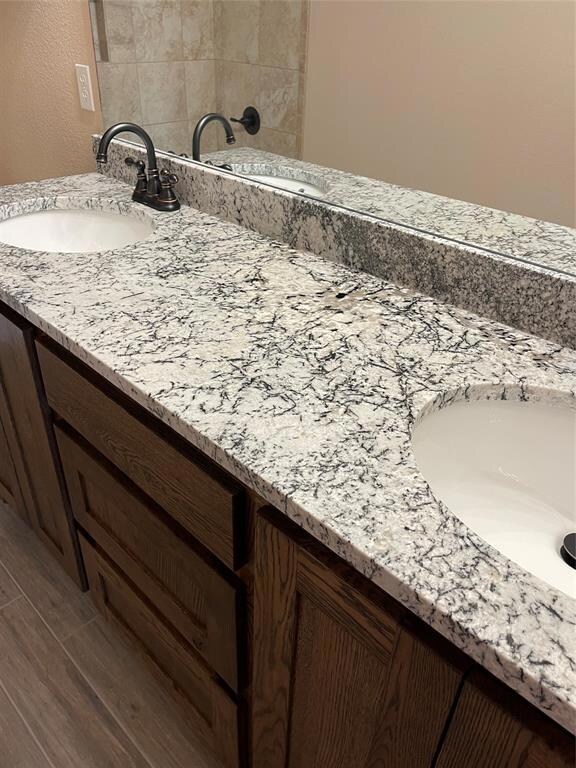 108 Spruce Tree Ct, Poolville, TX 76487 - photo 6