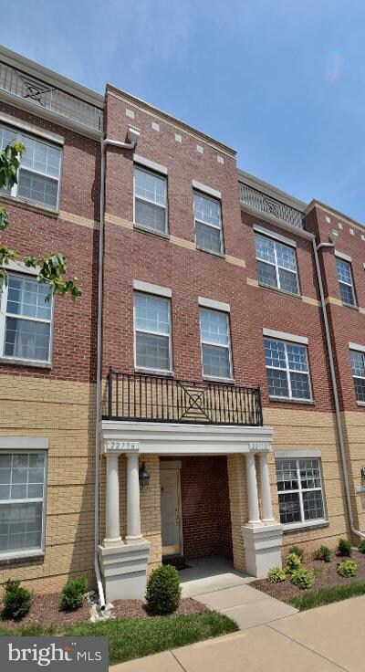 22718 Verde Gate Terrace, Ashburn, VA 20148 - photo 2