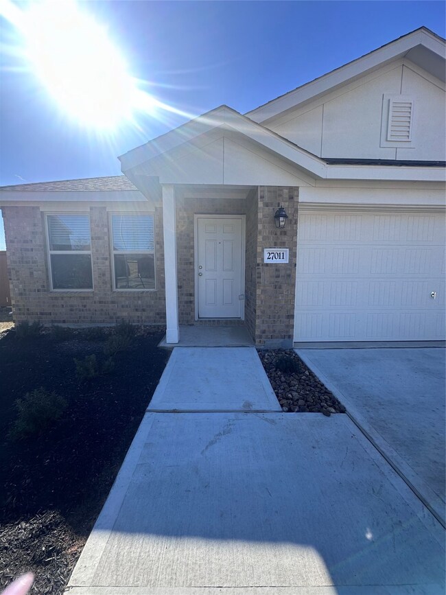 27011 Breakaway Ln, Katy, TX 77493 - photo 4