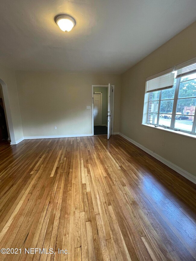 1267 Mcduff Ave S unit 3, Jacksonville, FL 32205 - photo 4