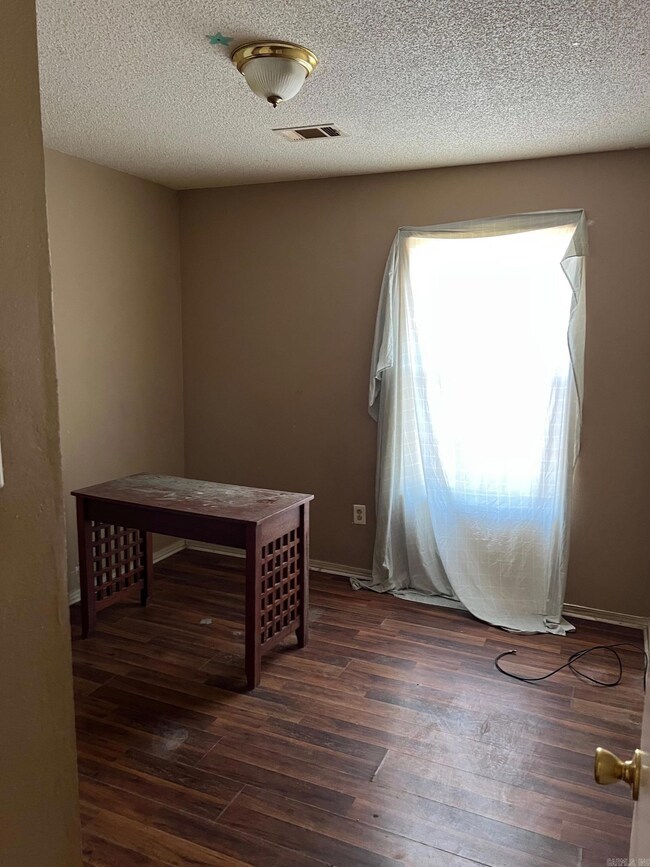 3506 W 12th Ave, Pine Bluff, AR 71603 - photo 4