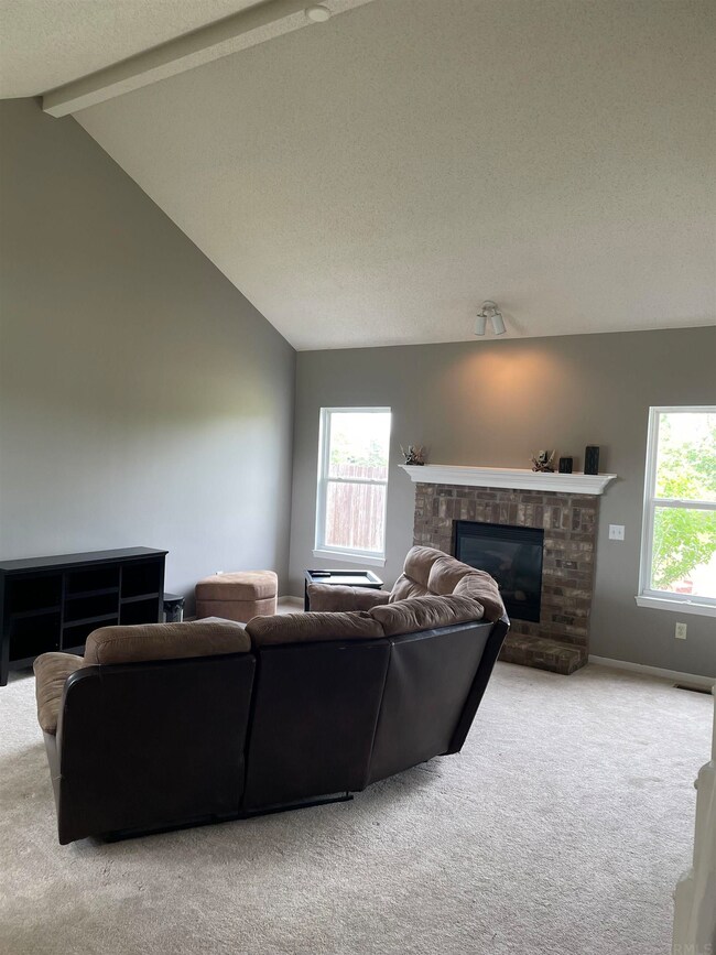 9409 Acacia Passage, Fort Wayne, IN 46835 - photo 3