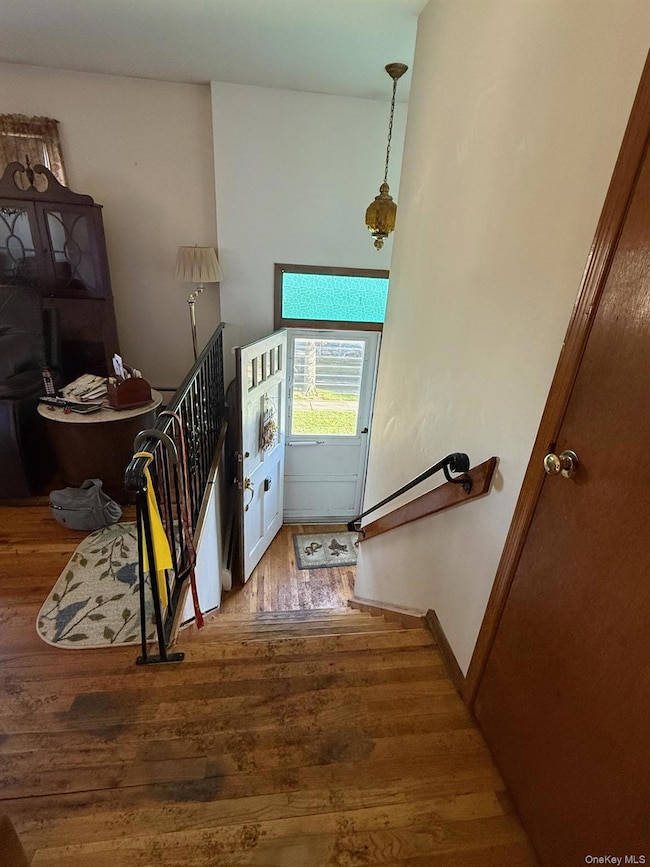 218 Colony St, West Hempstead, NY 11552 - photo 7