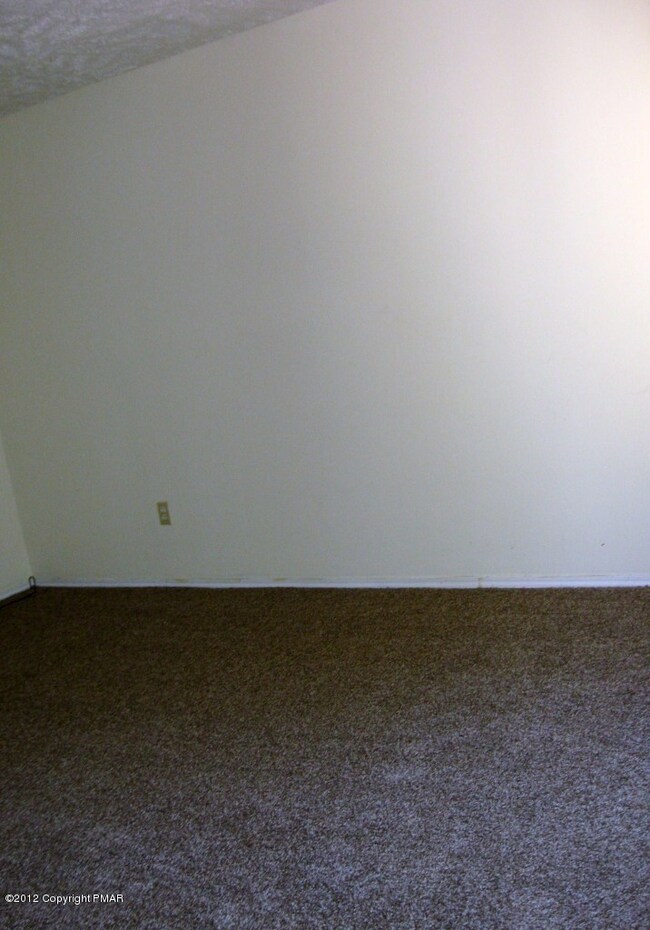 G-51 Parkview (Rimrock) Dr, Tobyhanna, PA 18466 - photo 5