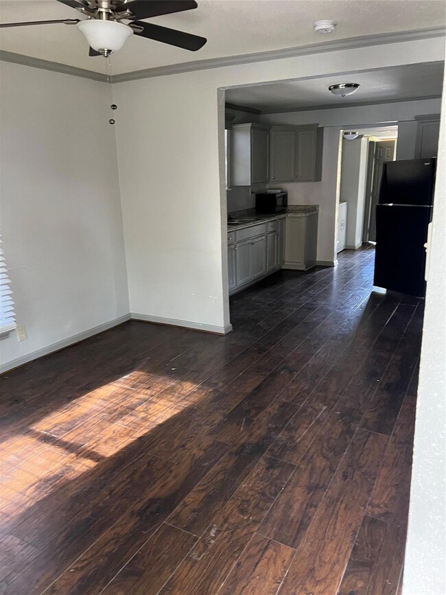 8214 Sussex St, Fort Worth, TX 76108 - photo 7