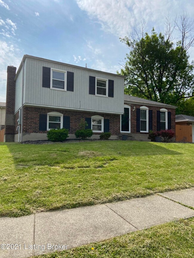 5811 Shelby St, Louisville, KY 40291 - photo 2