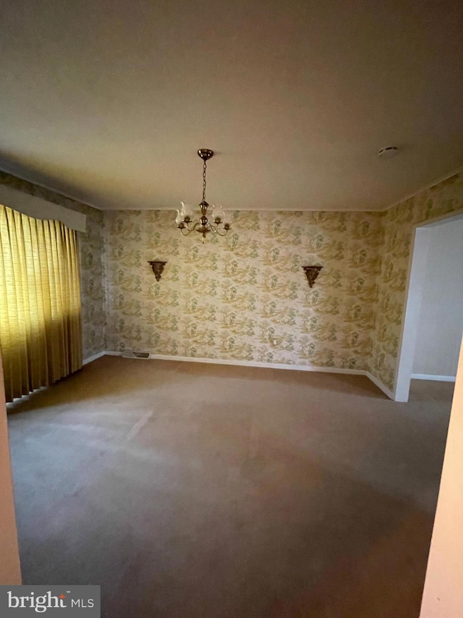 435 Sycamore Rd, Reading, PA 19611 - photo 3