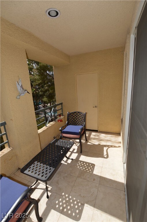 unlisted-address, Las Vegas, NV 89169 - photo 5