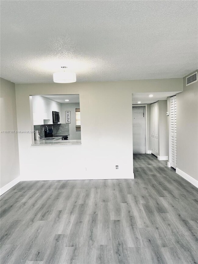 5100 SW 90th Ave unit 205, Cooper City, FL 33328 - photo 3