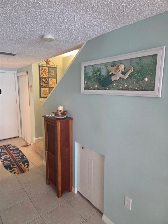 1901 Indian River Blvd unit 207B, Vero Beach, FL 32960 - photo 7