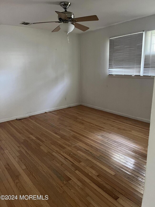 507 Staffa St, Allenhurst, NJ 07711 - photo 6