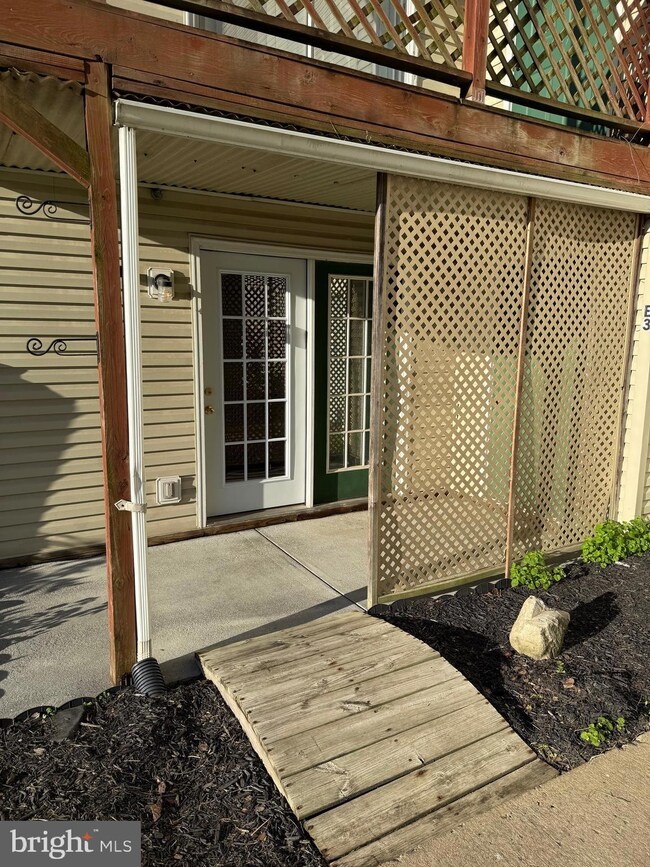 1290 Ox Rd unit E3, Woodstock, VA 22664 - photo 3