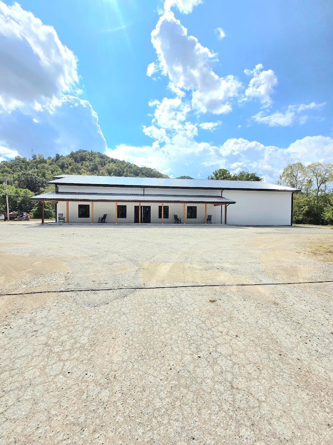 9585 Campton Rd, Stanton, KY 40380 - photo 3