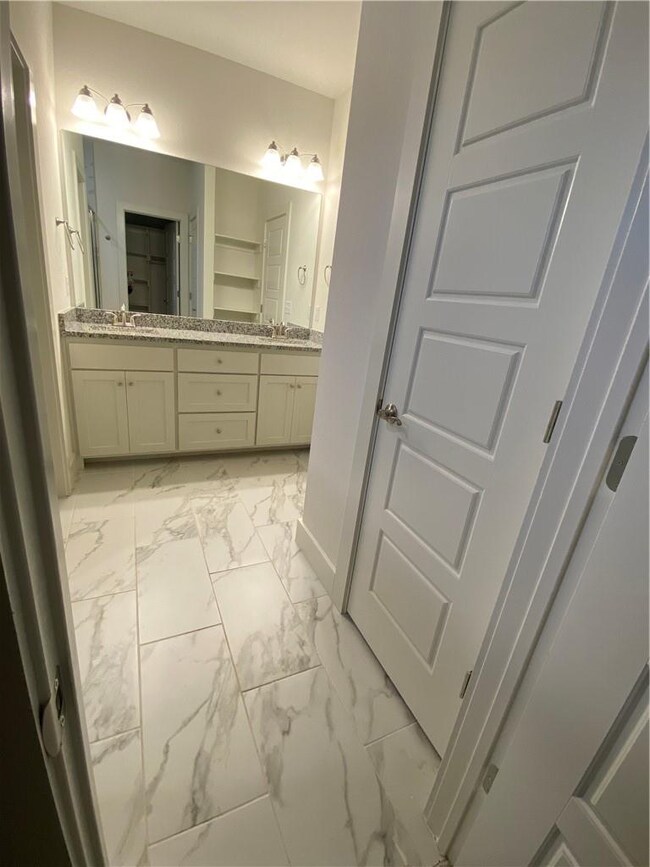 11 Shanklin Dr, Bella Vista, AR 72715 - photo 4