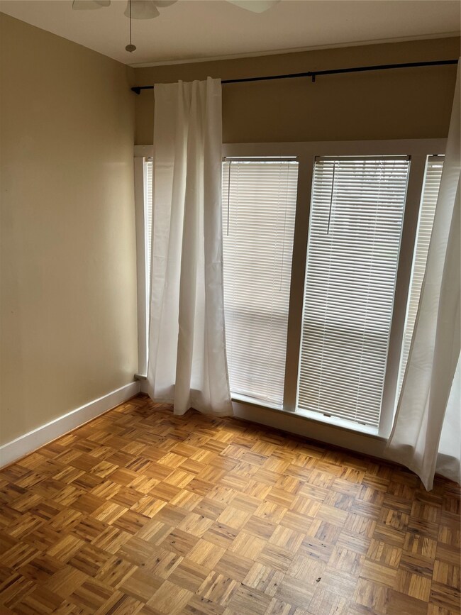 931 Fugate St, Houston, TX 77009 - photo 5