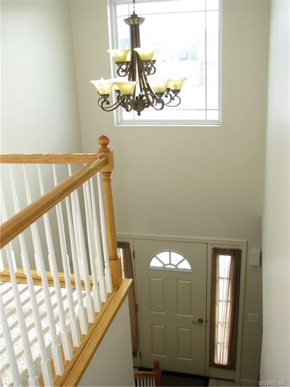 2-Story Foyer