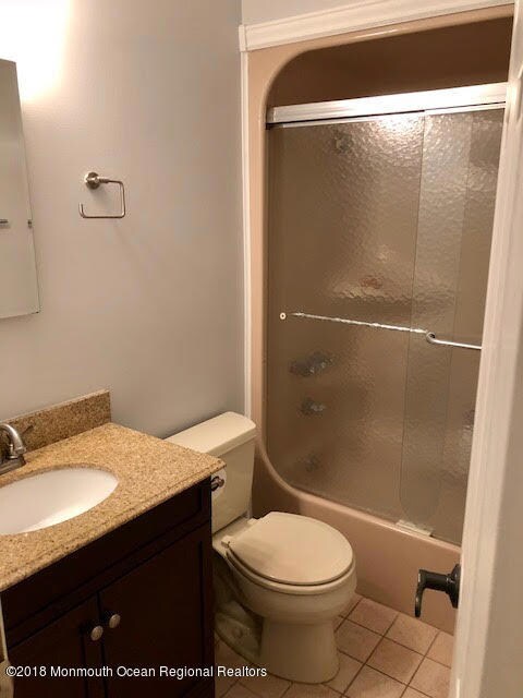 full bath