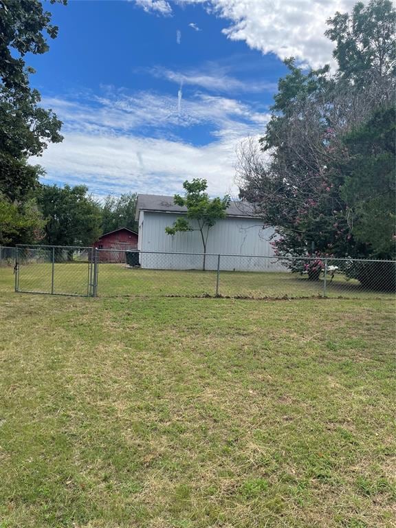 712 W Jefferson St, Tecumseh, OK 74873 - photo 3