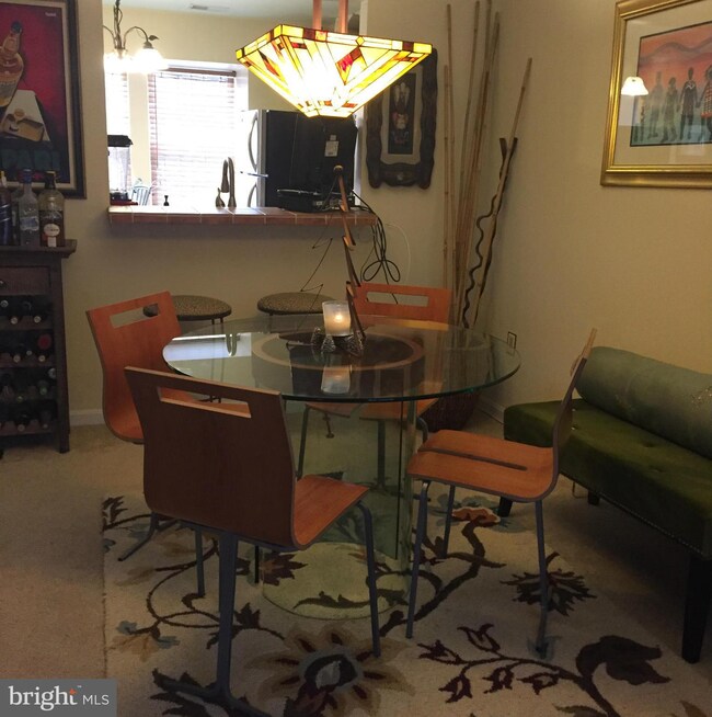 4148 Applegate Ct, Suitland, MD 20746 - photo 3