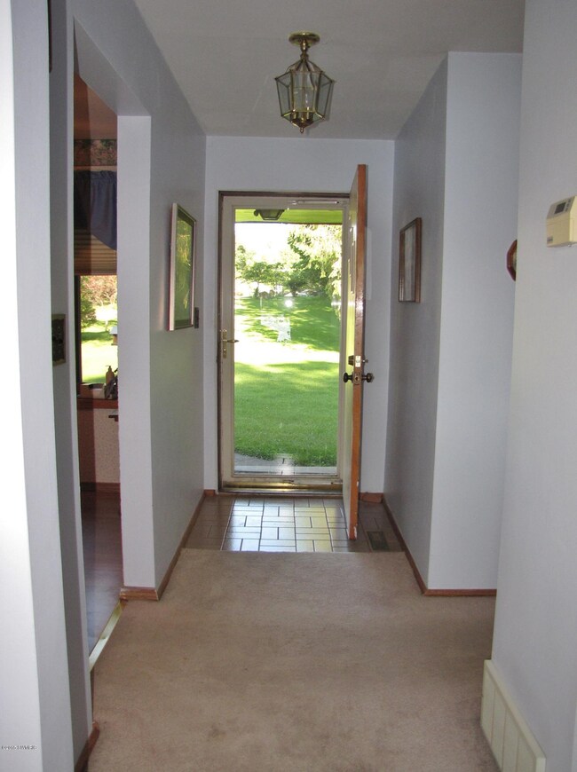 10292 Range Line Rd, Berrien Springs, MI 49103 - photo 7