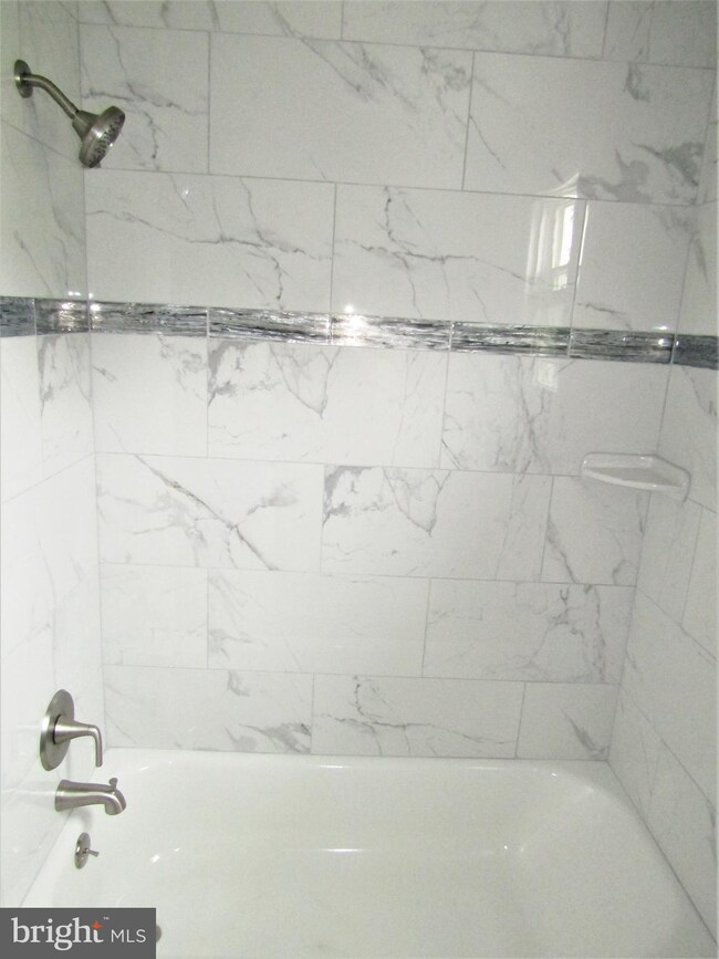 566 Forest View Rd, Linthicum Heights, MD 21090 - photo 6