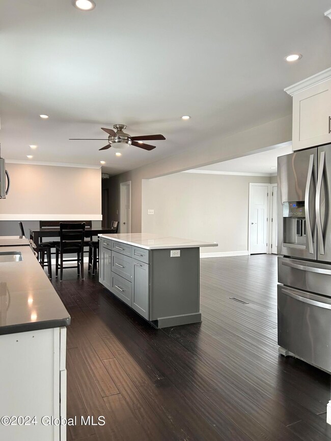 18 Northgate Dr, Albany, NY 12203 - photo 5