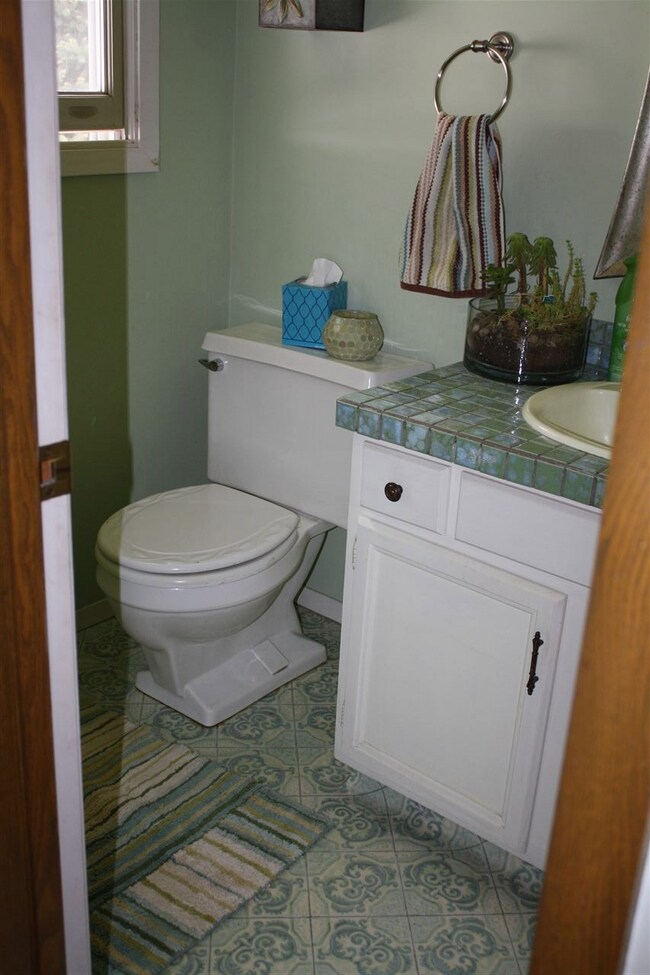 3225 Carlton Dr, Cedar Falls, IA 50613 - photo 7