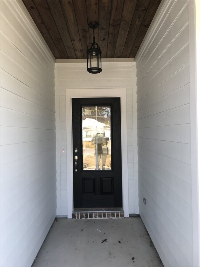 110 Churchill Dr, Crawfordville, FL 32327 - photo 3